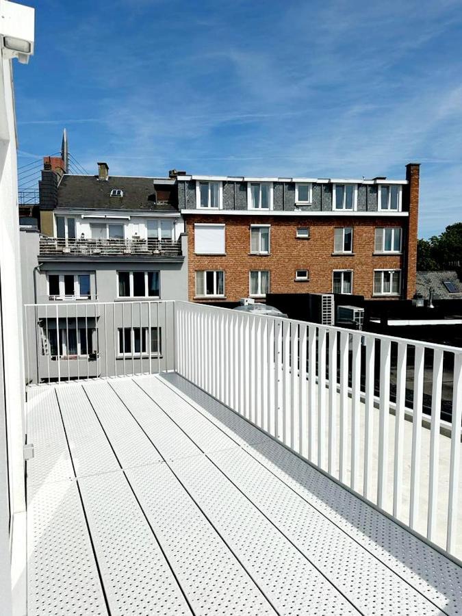 Penthouse Guiza Apartment นามูร์ ภายนอก รูปภาพ
